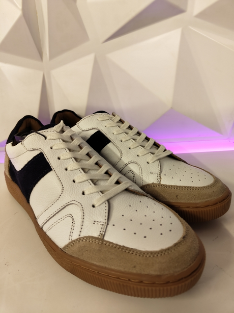 JJ WHITE GRIFFIN SNEAKERS