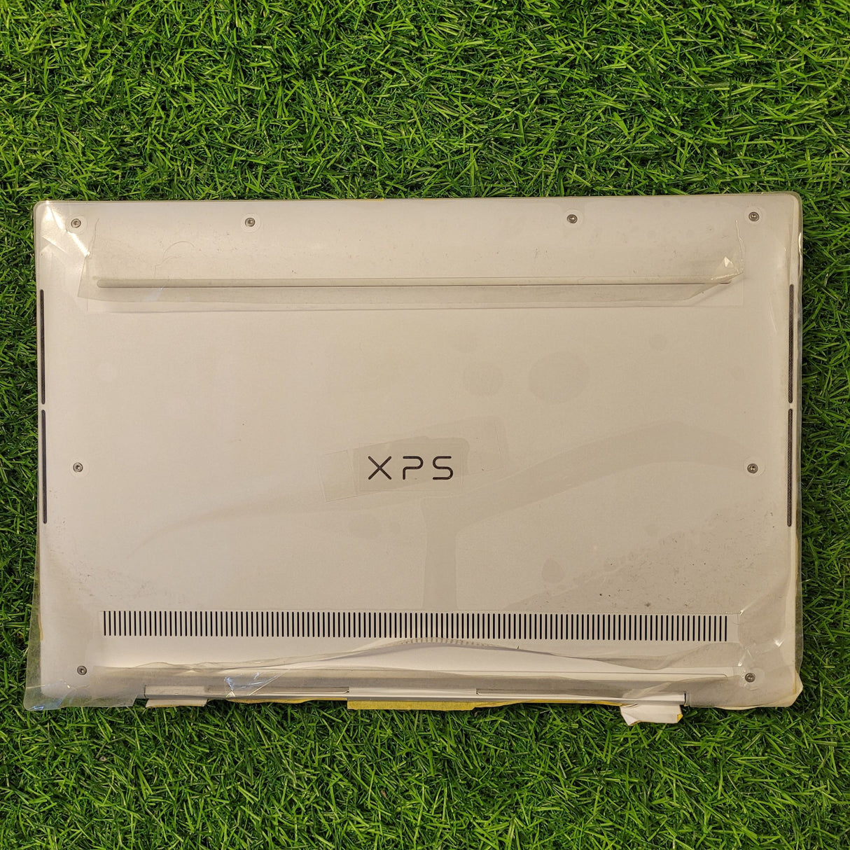 Dell XPS 13 9310 i7 11th gen UHD+ Touchscreen Laptop(Open Box)